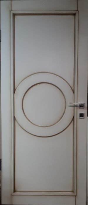 Межкомнатная дверь в профиле массив (эмаль с патиной) Астрахань